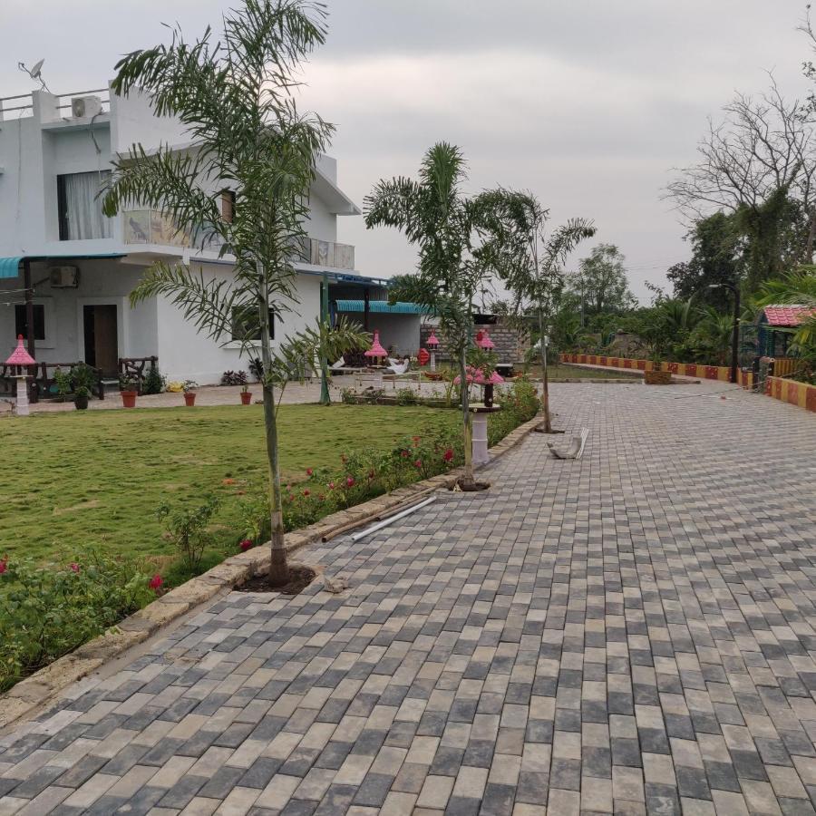 Houbara Resort 萨三吉尔 外观 照片